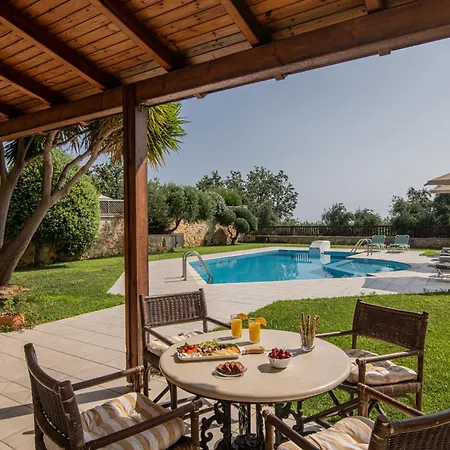 Gerani Villa